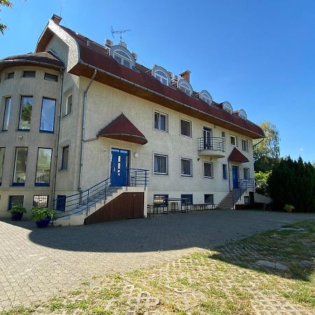 Hermina Apartmanhaz Budapest Luaran gambar