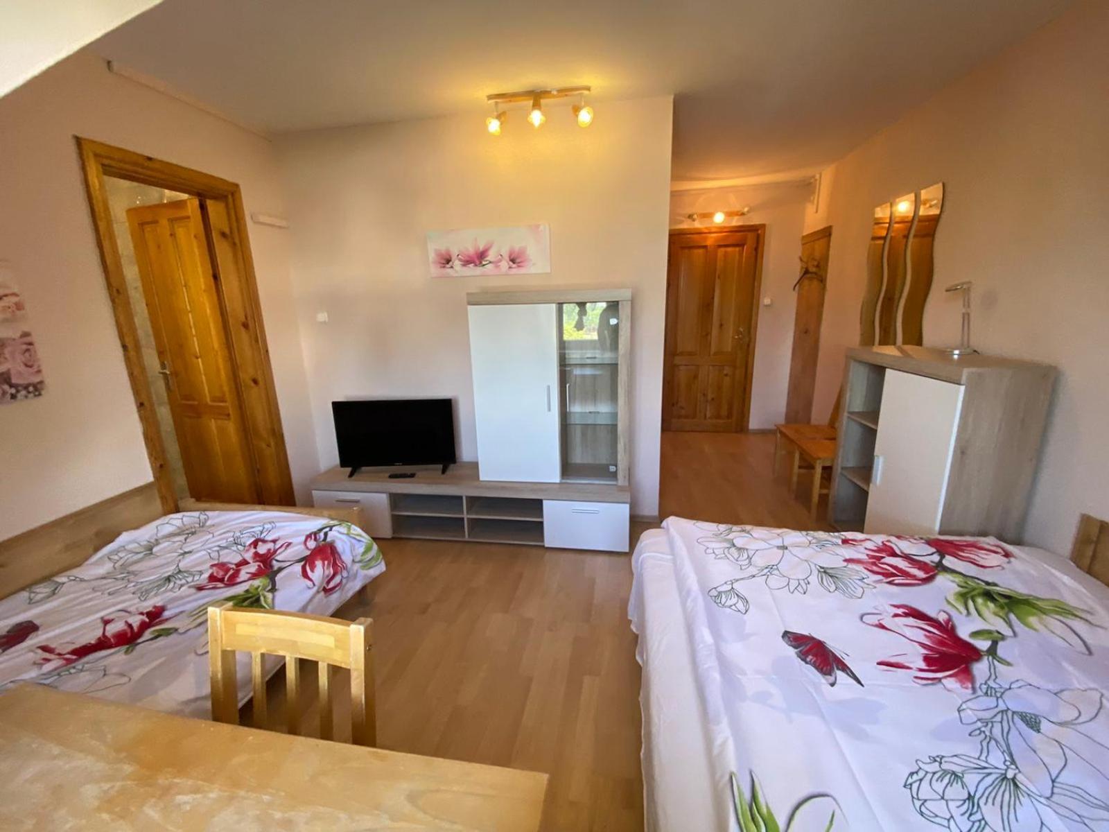 Hermina Apartmanhaz Budapest Luaran gambar