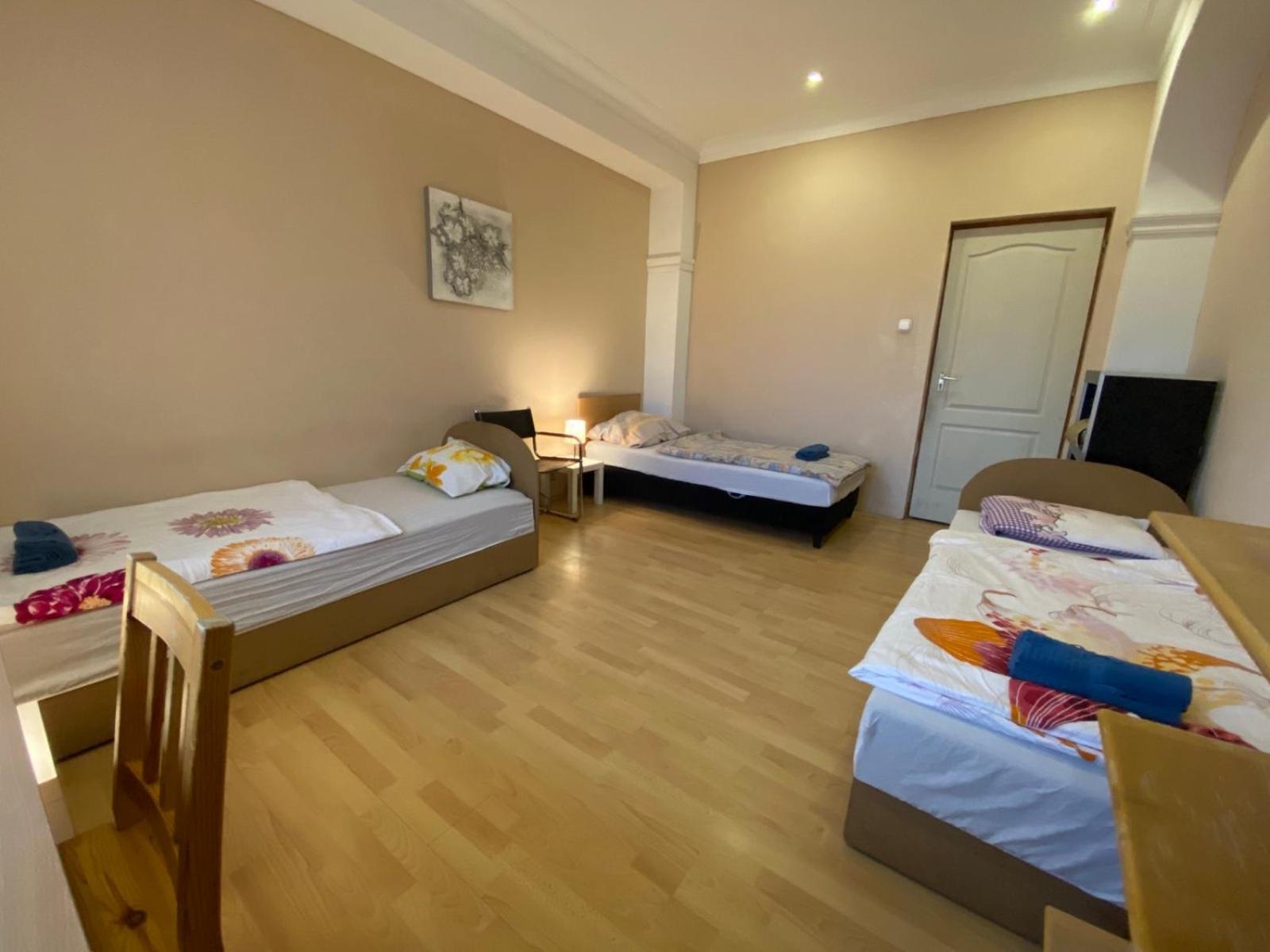 Hermina Apartmanhaz Budapest Luaran gambar