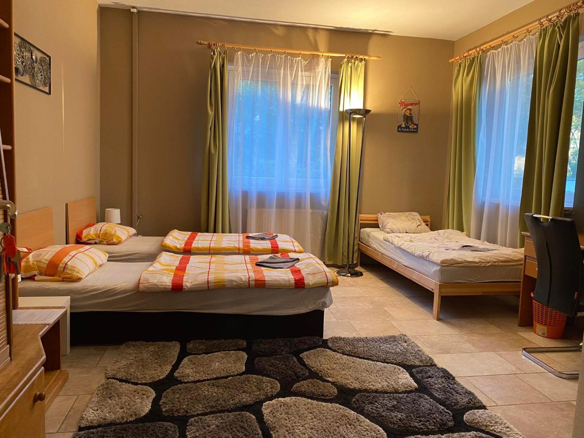 Hermina Apartmanhaz Budapest Luaran gambar
